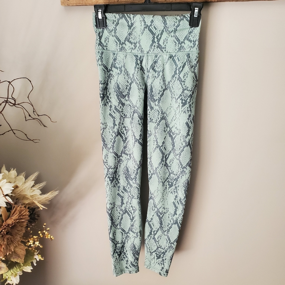 Snakeskin Print Leggings - Dark And Light Green